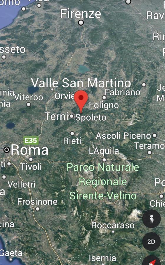 Appartamento A Valle San Martino Di Сполето Экстерьер фото